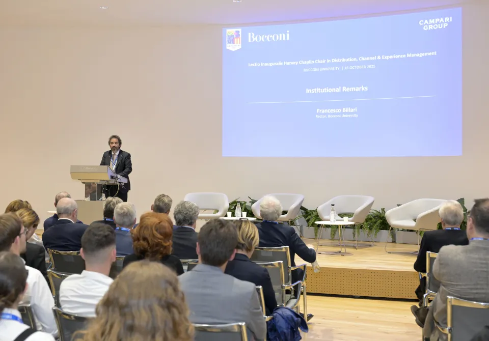 campari harvey chaplin chair