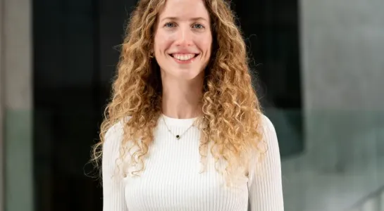 Josefina Cenzon, Bocconi